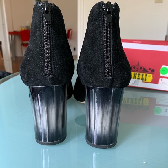 Awesome like-new suede ombré heel booties🖤 - Picture 3 of 14